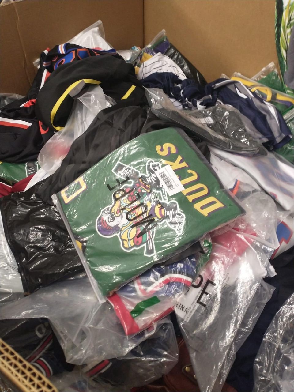 Brand jerseys - Image 12