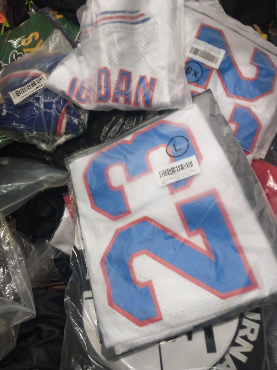 Brand jerseys - Image 11