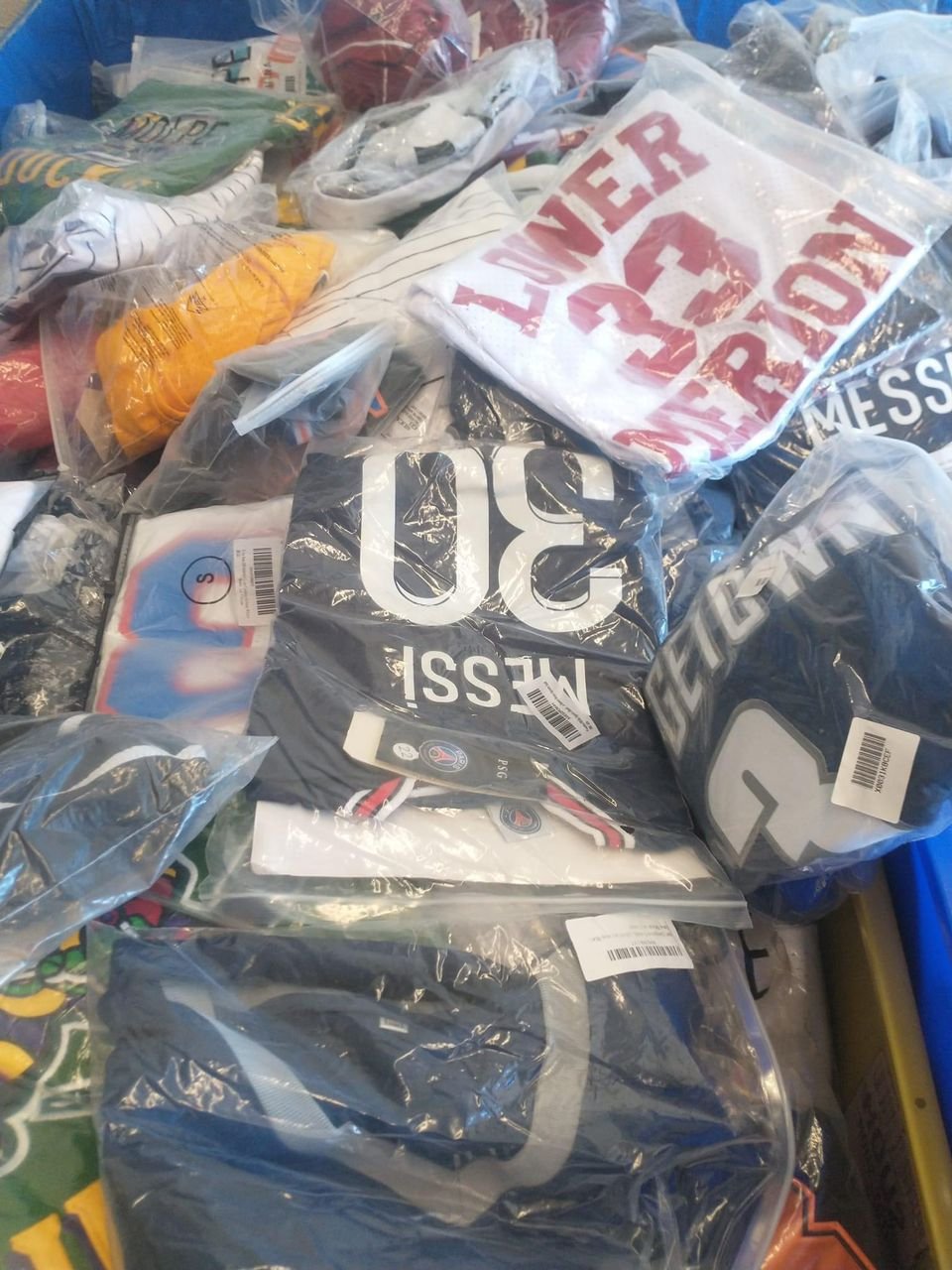Brand jerseys - Image 6