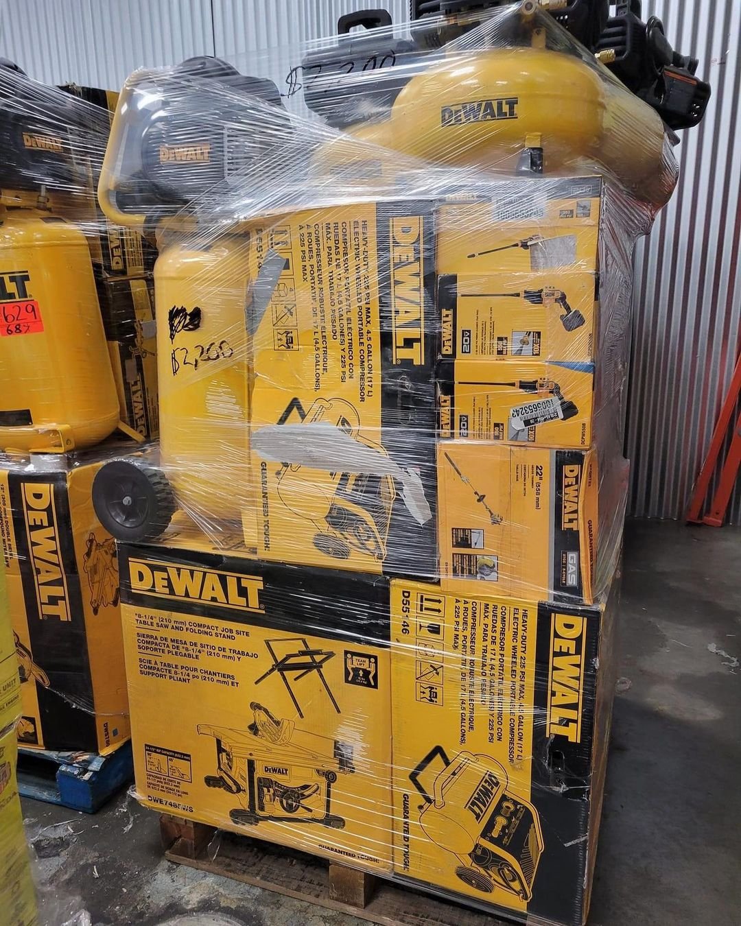 Dewalt tool pallets - Image 3