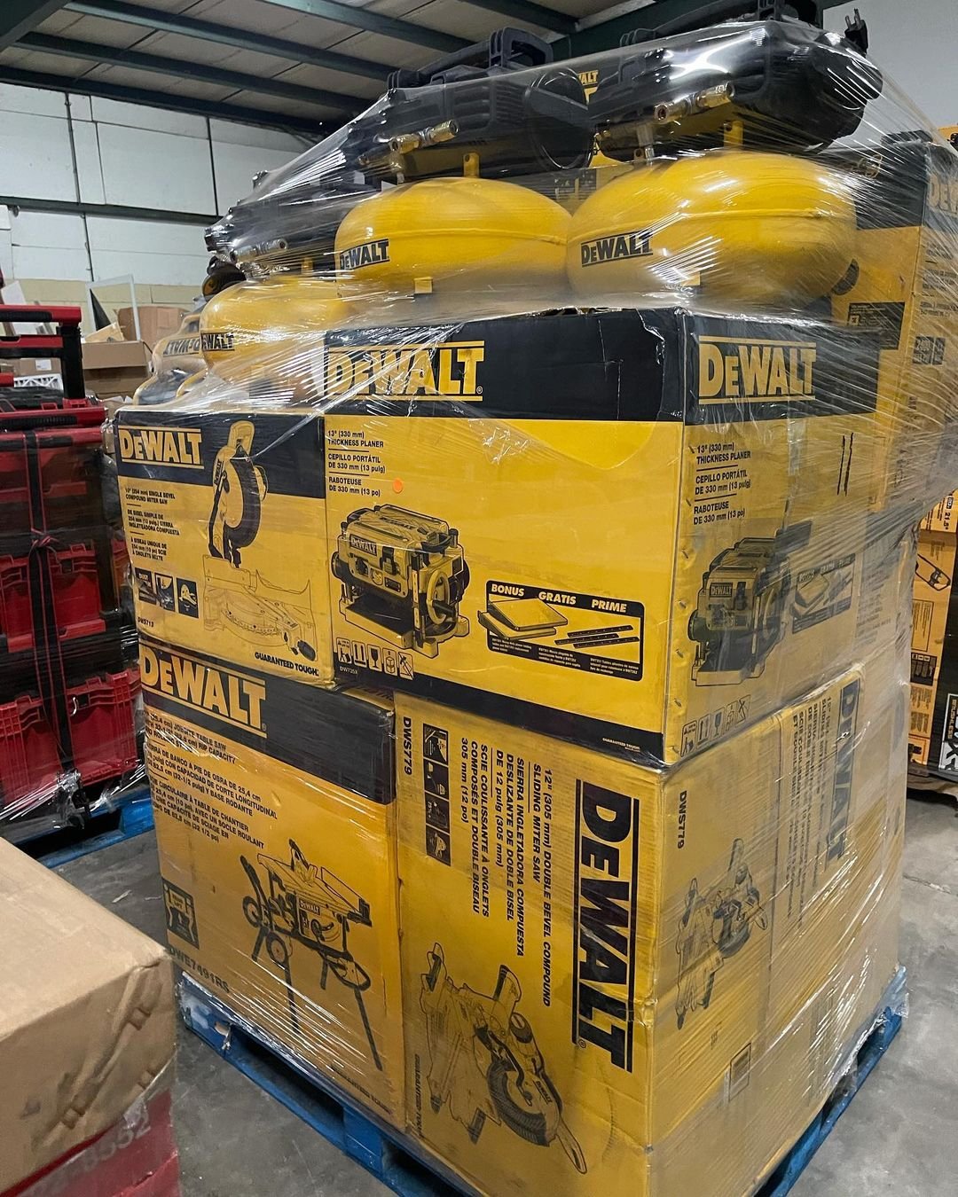 Dewalt tool pallets - Image 5