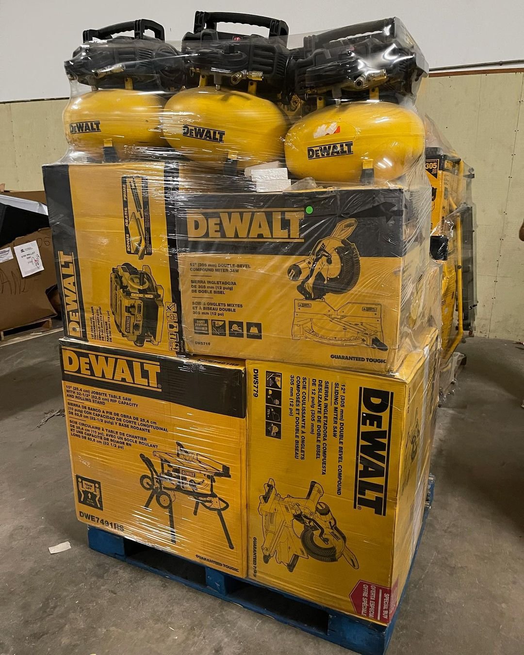 Dewalt tool pallets - Image 7