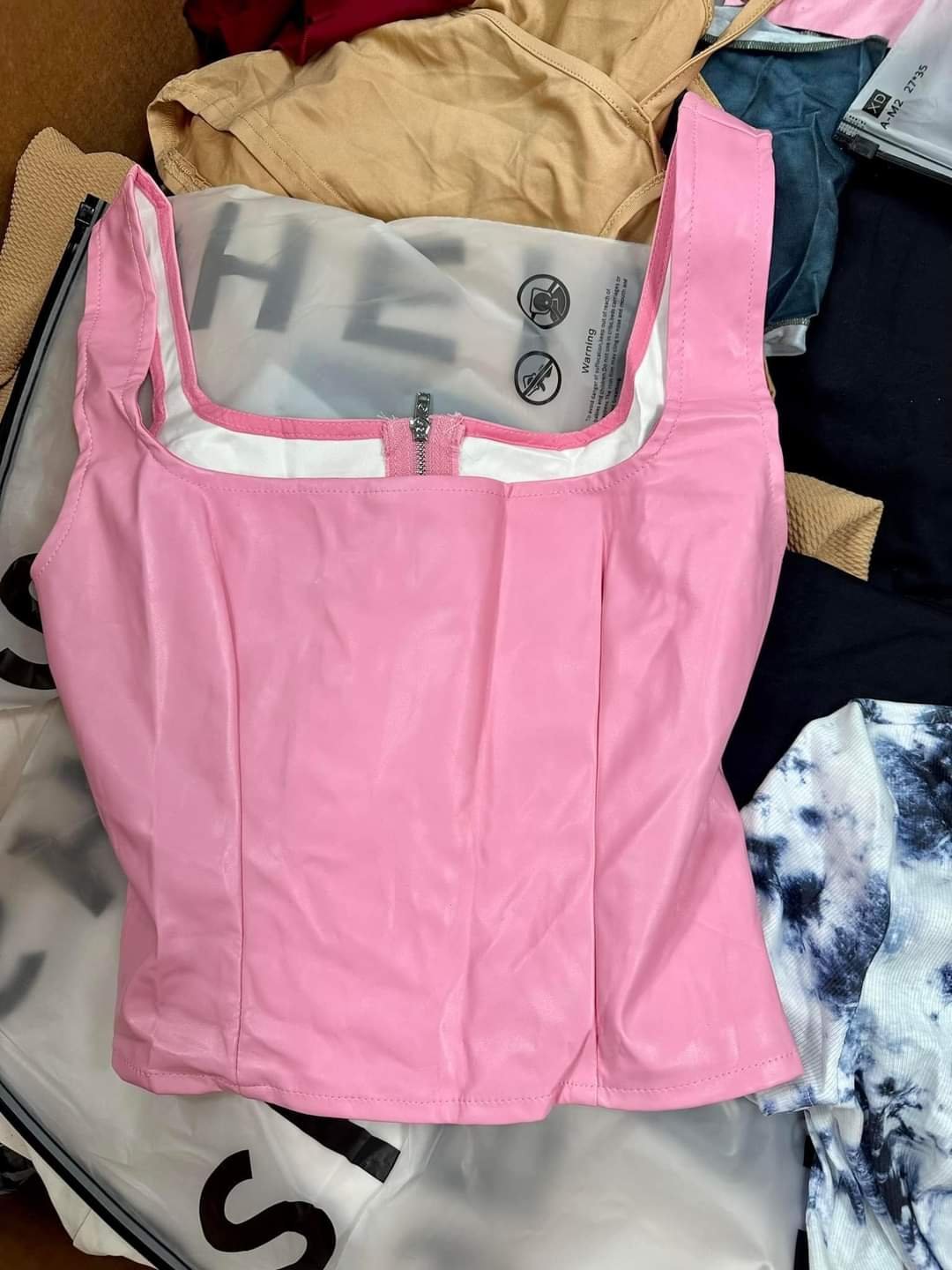 Clothes pallets - Image 3